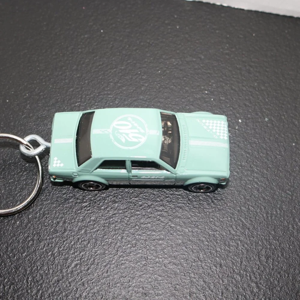 Hot Wheels J-Imports 71 Datsun 510 CUSTOM keychain